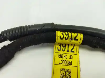 Second-hand car spare part fuse box unit for opel mokka / mokka x (j13) 1.4 (_76) oem iam references 42473912  
