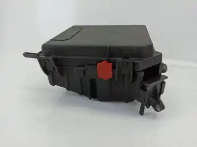 Second-hand car spare part FUSE BOX UNIT for RENAULT FLUENCE  OEM IAM references 284B10002R  