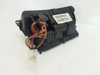 Peça sobressalente para automóvel em segunda mão cinzeiro por bmw 1 (e81) 116 d referências oem iam 707857112  