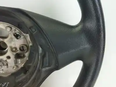 Peça sobressalente para automóvel em segunda mão volante por bmw 1 (e81) 116 d referências oem iam 676307604  