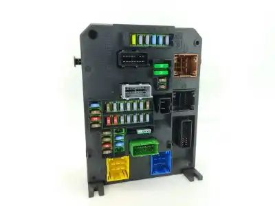 İkinci el araba yedek parçası röle/sigorta kutusu için peugeot 308 sw ii (lc_, lj_, lr_, lx_, l4_) 1.6 hdi / bluehdi 115 (lcbhxm, lcbhxt) oem iam referansları 9806687880 İkinci el araba yedek parçası röle/sigorta kutusu için peugeot 308 sw ii (lc_, lj_, lr_, lx_, l4_) 1.6 hdi / bluehdi 115 (lcbhxm, lcbhxt) oem iam referansları 9806687880