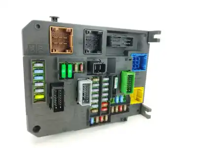 Автозапчасти б/у блок реле/предохранителей за peugeot 308 sw ii (lc_, lj_, lr_, lx_, l4_) 1.6 hdi / bluehdi 115 (lcbhxm, lcbhxt) ссылки oem iam 9806687880  