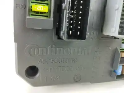 Автозапчасти б/у блок реле/предохранителей за peugeot 308 sw ii (lc_, lj_, lr_, lx_, l4_) 1.6 hdi / bluehdi 115 (lcbhxm, lcbhxt) ссылки oem iam 9806687880  