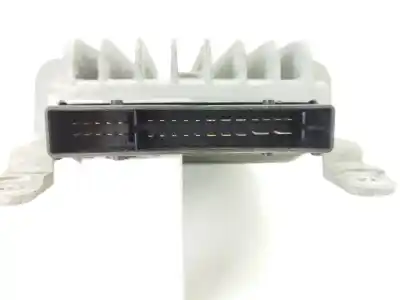 Pezzo di ricambio per auto di seconda mano impianto audio / radio cd per audi a3 (8p1) 2.0 tdi 16v riferimenti oem iam 8p0035223a  