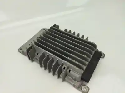 Pezzo di ricambio per auto di seconda mano impianto audio / radio cd per audi a3 (8p1) 2.0 tdi 16v riferimenti oem iam 8p0035223a  