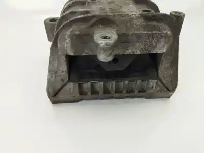 Автозапчастина б/у правильна підтримка двигуна для audi a3 (8p1) 2.0 tdi 16v посилання на oem iam 1k0199262  