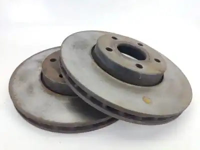 Peça sobressalente para automóvel em segunda mão disco de travão dianteiro por ford focus iii 1.5 tdci referências oem iam av611125bb