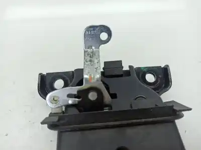 Second-hand car spare part trunk lock for audi a3 (8l1) s3 quattro oem iam references 8l0827520c  
