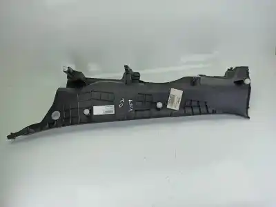 Second-hand car spare part decorative moulding for nissan np300 navara pick-up (d23, d23t) 2.3 dci oem iam references 769384kj2a  