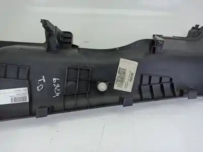 Second-hand car spare part decorative moulding for nissan np300 navara pick-up (d23, d23t) 2.3 dci oem iam references 769384kj2a  