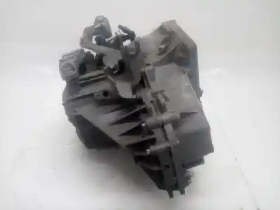 Second-hand car spare part gearbox for opel insignia a (g09) 2.0 cdti (68) oem iam references f40  