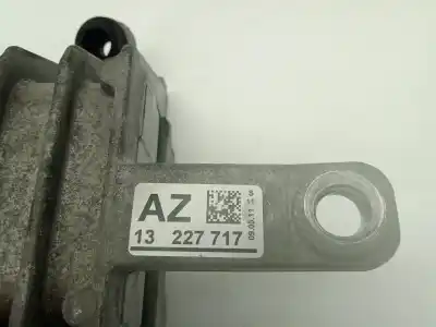 Second-hand car spare part right engine support for opel insignia a (g09) 2.0 cdti (68) oem iam references 13227717  