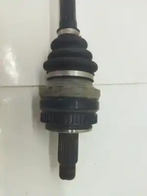 Peça sobressalente para automóvel em segunda mão transmissão traseira direita por bmw 1 (e87) 118 d referências oem iam 33217533446  