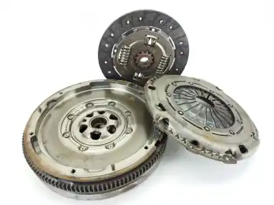 Pezzo di ricambio per auto di seconda mano kit frizione per volkswagen golf vii (5g1, bq1, be1, be2) 1.5 tgi riferimenti oem iam 05e105266b