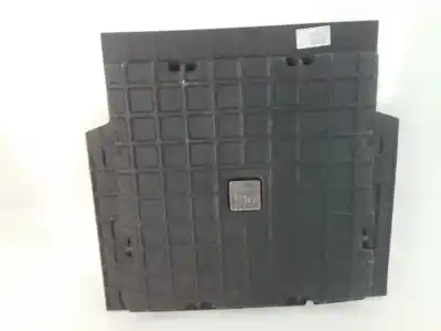 Автозапчастина б/у крішка багажника для bmw x1 (e84) sdrive 18 d посилання на oem iam 2990747  