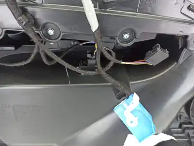 Автозапчастина б/у обработка передніх правіх дверей для audi a4 b9 avant (8w5, 8wd) 2.0 tdi посилання на oem iam 8w0867118  