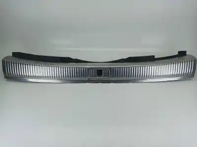 Автозапчастина б/у молдинг для audi a4 b9 avant (8w5, 8wd) 2.0 tdi посилання на oem iam 8w9864513