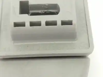 Автозапчасти б/у правая передняя ручка за bmw x1 (e84) sdrive 18 d ссылки oem iam 9143516  