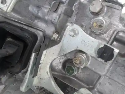 Pezzo di ricambio per auto di seconda mano riduttore per mazda 2 lim. () 1.5 16v cat riferimenti oem iam f6t20  