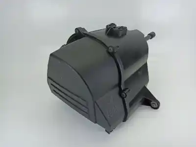 Second-hand car spare part air filter for skoda fabia ii (542) 1.6 tdi oem iam references 6r0129601c Second-hand car spare part air filter for skoda fabia ii (542) 1.6 tdi oem iam references 6r0129601c