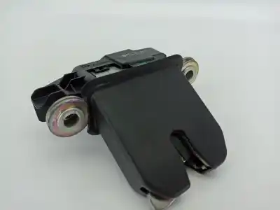 Second-hand car spare part trunk lock for skoda fabia ii (542) 1.6 tdi oem iam references 5j0827501c  