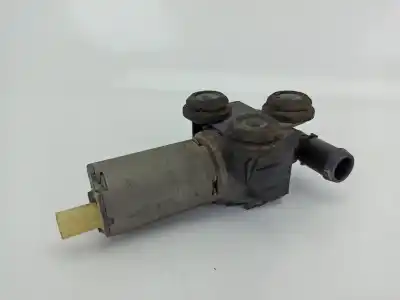 Second-hand car spare part water pump for bmw 1 (e87) 118 d oem iam references 692824602  