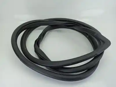 Автозапчасти б/у контур двери резиновый за kia stonic (yb) 1.0 t-gdi ссылки oem iam 83110h8400