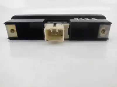 Автозапчастина б/у передній правий віконний вимикач для suzuki vitara cabrio (et, ta) 1.6 i 16v (ta02, se416) посилання на oem iam   