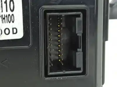 Peça sobressalente para automóvel em segunda mão display gps / multimídia por kia cee´d hatchback (ed) 1.6 crdi 115 referências oem iam 957101h100  