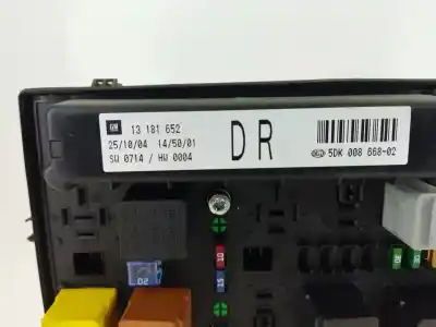 İkinci el araba yedek parçası röle/sigorta kutusu için opel astra h (a04) 1.4 (l48) oem iam referansları 13181652  