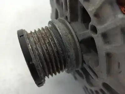 Автозапчастина б/у генератор для volkswagen caddy iv monospace (sab, saj) 1.4 tsi посилання на oem iam 03l903023l  