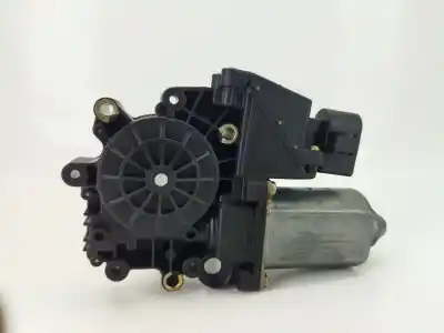 Pièce détachée automobile d'occasion MOTEUR LÈVE VITRE ARRIÈRE GAUCHE pour AUDI A4 B6 (8E2)  Références OEM IAM 114188  