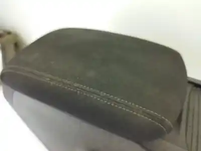 Автозапчасти б/у центральный подлокотник за peugeot 308 sw ii (lc_, lj_, lr_, lx_, l4_) 1.6 hdi / bluehdi 115 (lcbhxm, lcbhxt) ссылки oem iam 96775880  