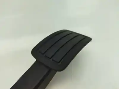 Second-hand car spare part accelerator pedal for peugeot 308 sw ii (lc_, lj_, lr_, lx_, l4_) 1.6 hdi / bluehdi 115 (lcbhxm, lcbhxt) oem iam references 9674829180  