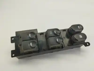 Pezzo di ricambio per auto di seconda mano INTERRUTTORE ALZACRISTALLI ANTERIORE SINISTRO per HYUNDAI I30CW  Riferimenti OEM IAM 935702L010  