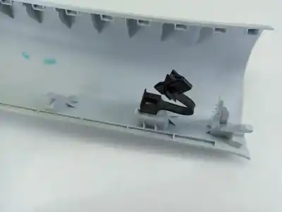 Second-hand car spare part decorative moulding for peugeot 208 ii (ub_, up_, uw_, uj_) 1.5 bluehdi 100 oem iam references 98233048zd  