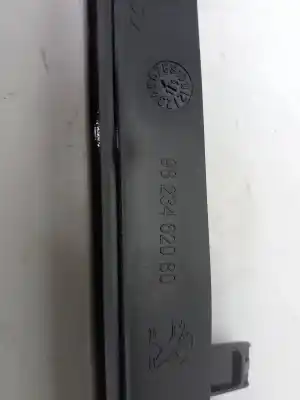 Pezzo di ricambio per auto di seconda mano modanatura per peugeot 208 ii (ub_, up_, uw_, uj_) 1.5 bluehdi 100 riferimenti oem iam 9823462080  