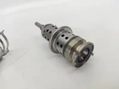 Pezzo di ricambio per auto di seconda mano iniettore per peugeot 208 ii (ub_, up_, uw_, uj_) 1.5 bluehdi 100 riferimenti oem iam 9813930180  