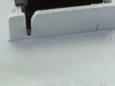 Pezzo di ricambio per auto di seconda mano luce interna per peugeot 208 ii (ub_, up_, uw_, uj_) 1.5 bluehdi 100 riferimenti oem iam 9823297880  
