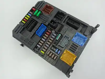 İkinci el araba yedek parçası röle/sigorta kutusu için peugeot 208 ii (ub_, up_, uw_, uj_) 1.5 bluehdi 100 oem iam referansları 9832880380  