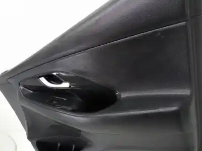 Автозапчасти б/у обивка передней правой двери за hyundai i30 (pde, pd, pden) 1.0 t-gdi ссылки oem iam 82302g4010  