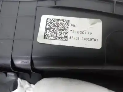 Автозапчасти б/у обивка передней правой двери за hyundai i30 (pde, pd, pden) 1.0 t-gdi ссылки oem iam 82302g4010  