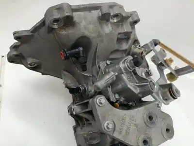 Second-hand car spare part gearbox for opel corsa d (s07) 1.3 cdti (l08, l68) oem iam references m26  