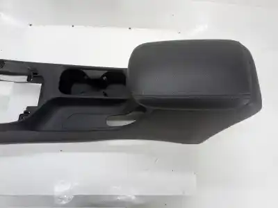 Автозапчастина б/у центральний подлокник для hyundai i30 (pde, pd, pden) 1.0 t-gdi посилання на oem iam 84610g4010  