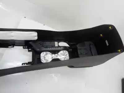 Автозапчастина б/у центральний подлокник для hyundai i30 (pde, pd, pden) 1.0 t-gdi посилання на oem iam 84610g4010  