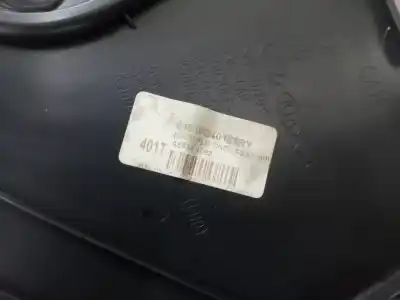 Автозапчастина б/у центральний подлокник для hyundai i30 (pde, pd, pden) 1.0 t-gdi посилання на oem iam 84610g4010  