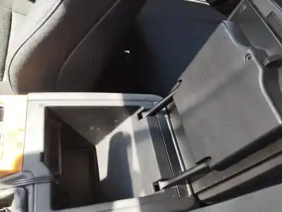 Pezzo di ricambio per auto di seconda mano bracciolo centrale per bmw x5 (e53) 3.0 i riferimenti oem iam   