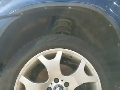 Peça sobressalente para automóvel em segunda mão cave de roda por bmw x5 (e53) 3.0 i referências oem iam 