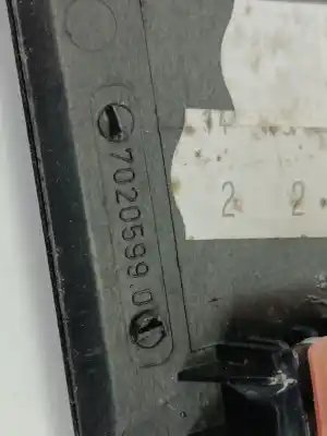 Peça sobressalente para automóvel em segunda mão moldagem por bmw 3 compact (e46) 320 td referências oem iam 7020599  