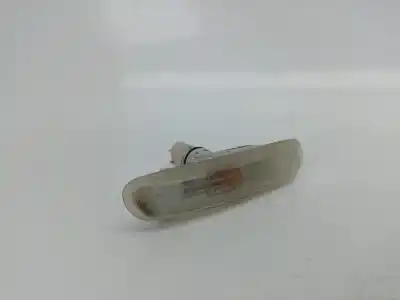 Peça sobressalente para automóvel em segunda mão farolim do lado esquerdo por bmw 3 compact (e46) 320 td referências oem iam 63132228591